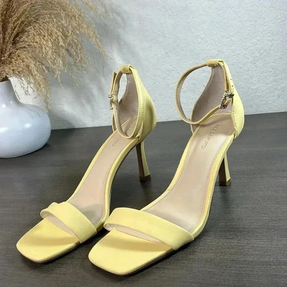 Vince Camuto Enella Ankle Strap Sandal Size 9M - Picture 9 of 10
